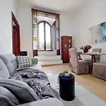 Cavour 2 Bedrooms Apartment