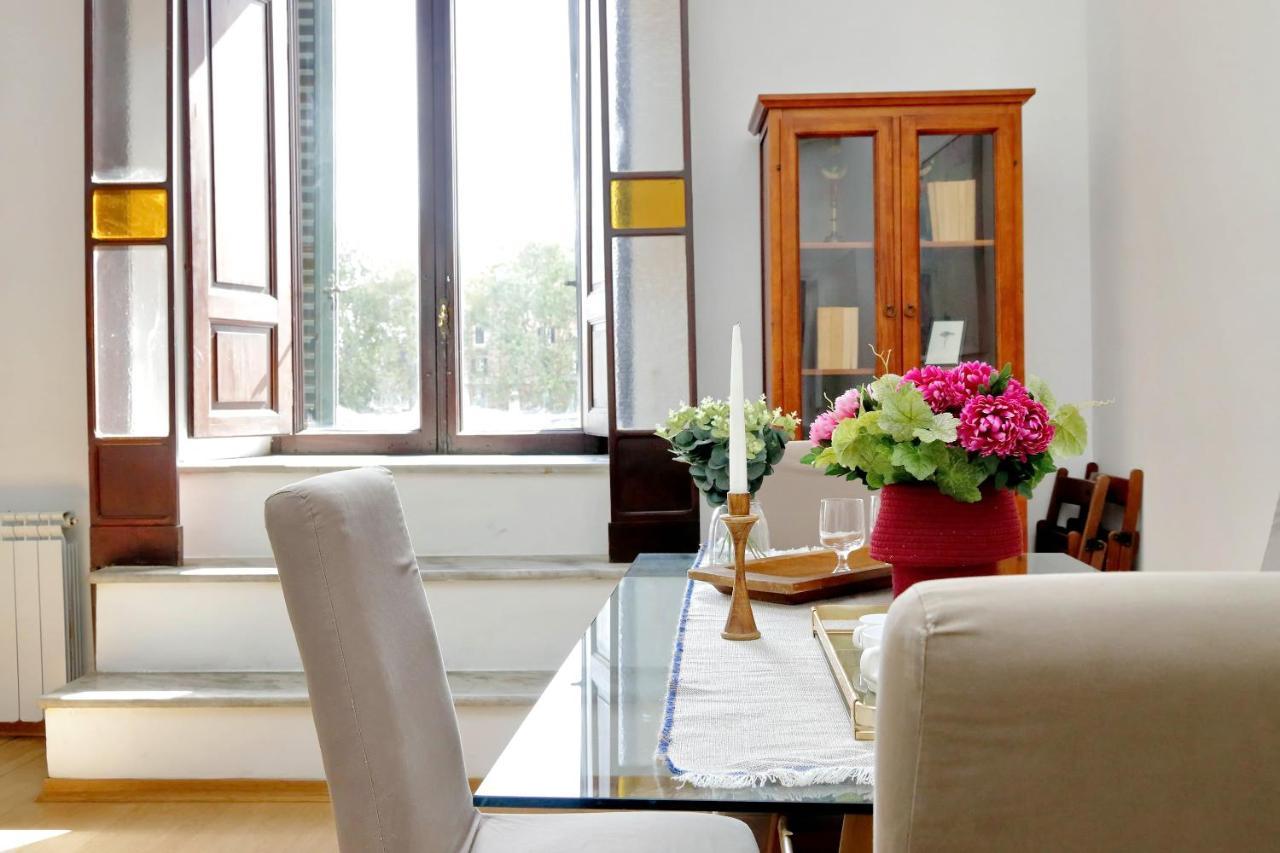 Cavour 2 Bedrooms Rome